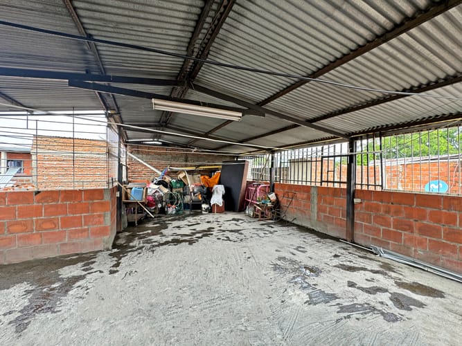 Casa de 12 alcobas en venta en San Judas Tadeo Ii, Cali, 472 m² · foto 24 de 24