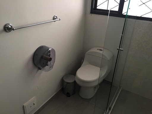 Casa en arriendo en Santa Barbara, Bogotá · foto 14 de 24