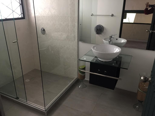 Casa en arriendo en Santa Barbara, Bogotá · foto 15 de 24