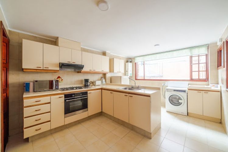 Apartamento de 3 alcobas en venta en San Patricio, Bogotá, 150 m² · foto 18 de 24