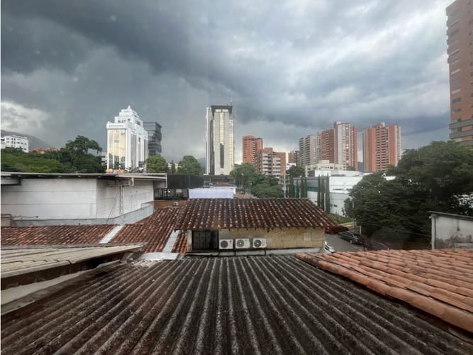 Oficina en arriendo en Santa Maria De Los Angeles, Medellín, 43 m² · foto 5 de 7