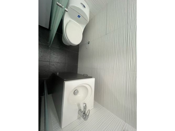 Oficina en arriendo en Santa Maria De Los Angeles, Medellín, 43 m² · foto 6 de 7