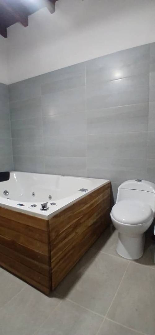 Apartamento de 2 alcobas en venta en Los Salados, El Retiro, 128 m² · foto 12 de 24