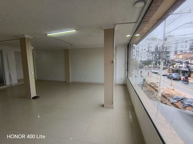 Local en venta en Centro, Cajicá, 78 m² · foto 4 de 9
