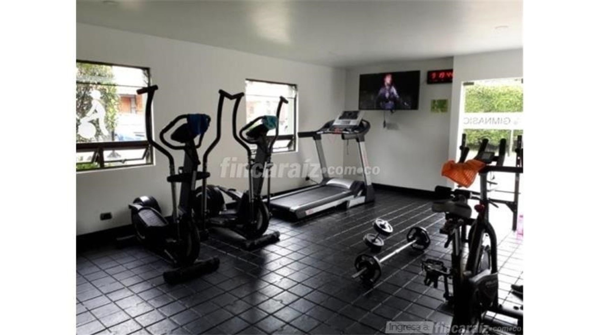 Casa en venta en Villas De Aranjuez, Bogotá · foto 24 de 24