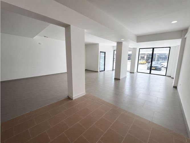 Local en arriendo en Bocagrande, Cartagena, 150 m² · foto 2 de 8