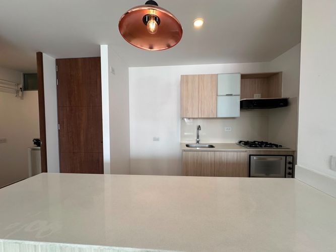 Apartamento de 1 alcoba en arriendo en El Poblado, Medellín, 62 m² · foto 6 de 16
