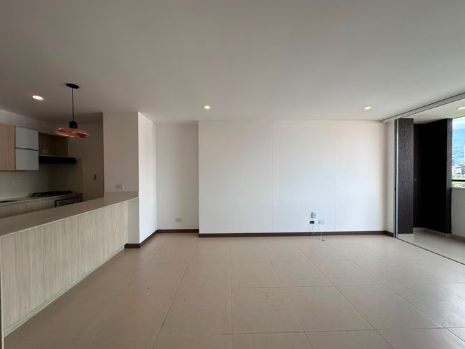 Apartamento de 1 alcoba en arriendo en El Poblado, Medellín, 62 m² · foto 8 de 16