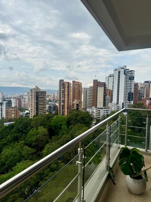 Apartamento de 3 alcobas en venta en La Floresta, Bucaramanga, 186 m² · foto 7 de 24