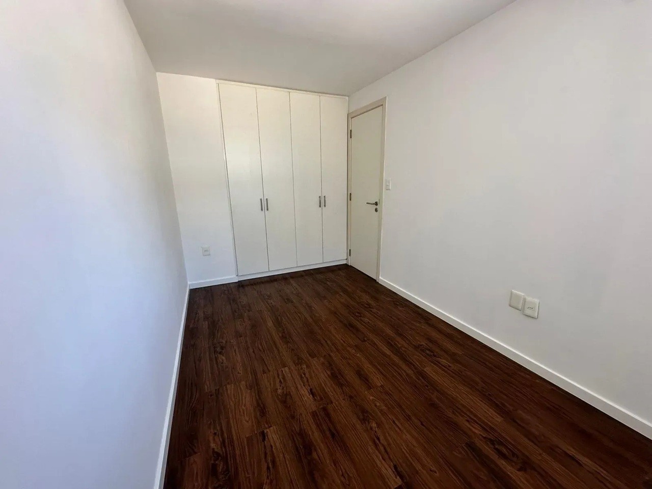 ALQUILER EN CORDON DE 2 DORMITORIOS, PISO 3 AL FRENTE, BALCON Y TERRAZA LAVADERO, BARBACOA · Foto 6
