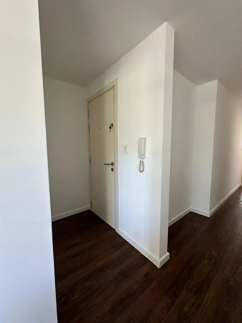 ALQUILER EN CORDON DE 2 DORMITORIOS, PISO 3 AL FRENTE, BALCON Y TERRAZA LAVADERO, BARBACOA · Foto 8