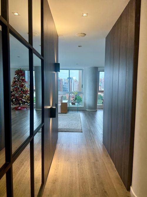 Apartamento de 3 alcobas en venta en La Floresta, Bucaramanga, 186 m² · foto 4 de 24