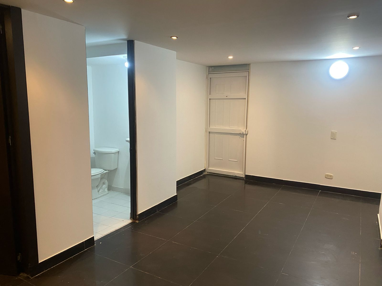 Apartamento en venta en Ciudad Techo Ii, Bogotá · foto 4 de 24