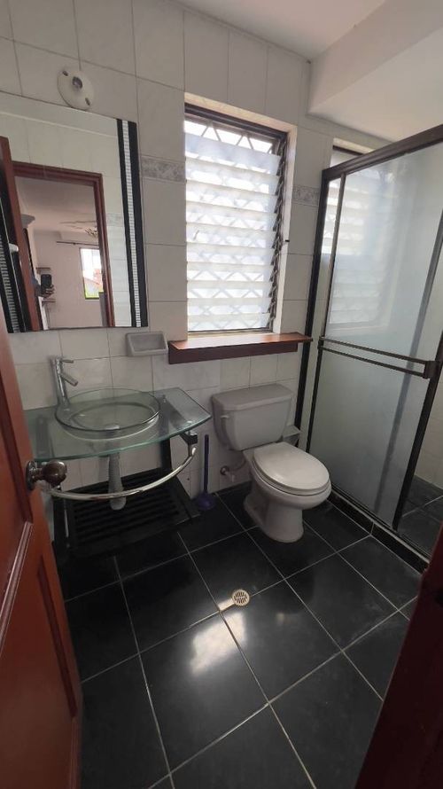 Casa de 3 alcobas en venta en Co. Tejares, Ibagué, 133 m² · foto 15 de 23