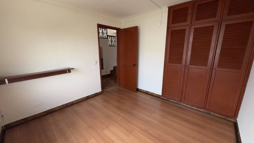 Casa de 3 alcobas en venta en Co. Tejares, Ibagué, 133 m² · foto 17 de 23