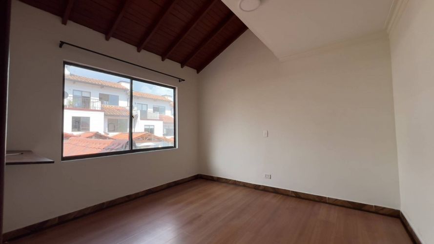 Casa de 3 alcobas en venta en Co. Tejares, Ibagué, 133 m² · foto 18 de 23
