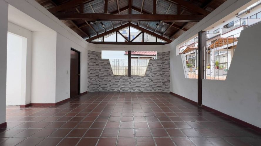 Casa de 3 alcobas en venta en Co. Tejares, Ibagué, 133 m² · foto 23 de 23