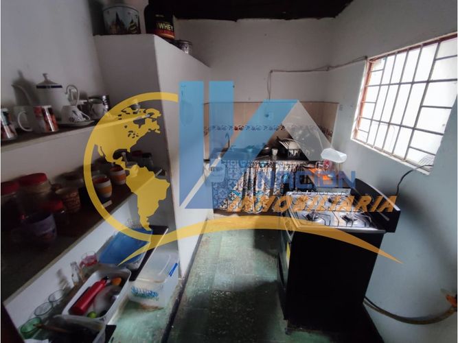 Casa de 3 alcobas en venta en Molinos Altos, Floridablanca, 153 m² · foto 10 de 14