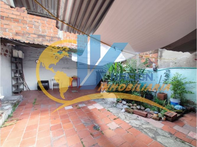 Casa de 3 alcobas en venta en Molinos Altos, Floridablanca, 153 m² · foto 13 de 14