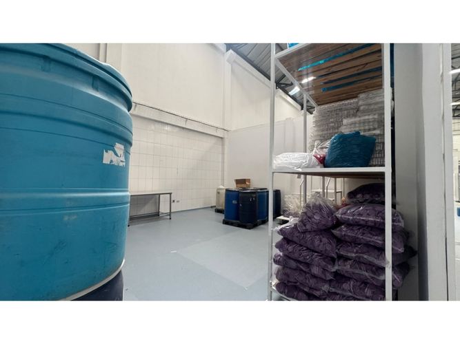 Bodega en venta en Cartagenita, Mosquera, 1345 m² · foto 20 de 24