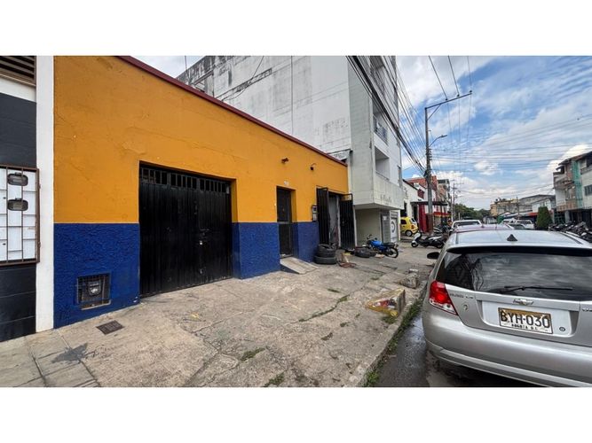Casa de 3 alcobas en venta en Gaitan, Bucaramanga, 300 m² · foto 2 de 8