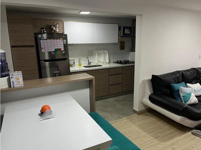 Apartamento de 3 alcobas en venta en La Sultana, Manizales, 70 m² · foto 3 de 8