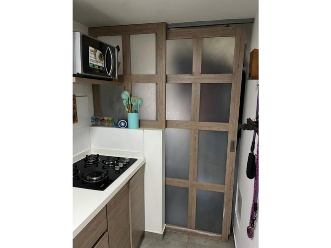 Apartamento de 3 alcobas en venta en La Sultana, Manizales, 70 m² · foto 4 de 8