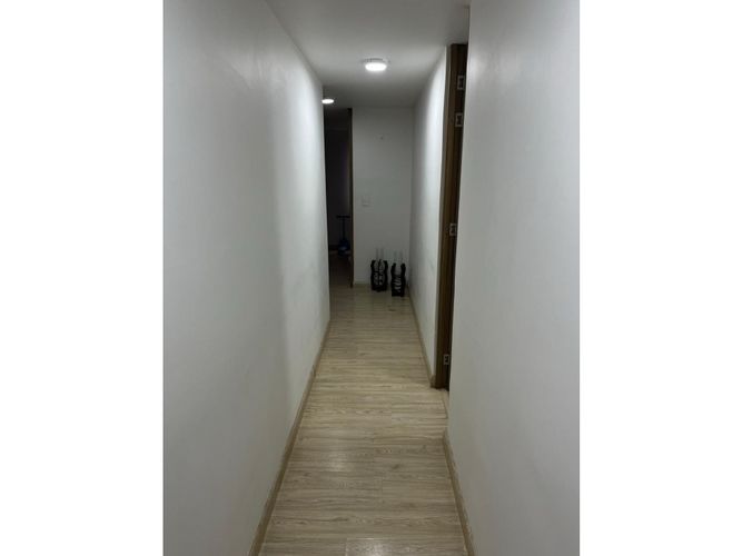 Apartamento de 3 alcobas en venta en La Sultana, Manizales, 70 m² · foto 5 de 8