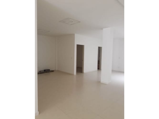 Edificio en venta en El Centro, Manizales, 585 m² · foto 14 de 20