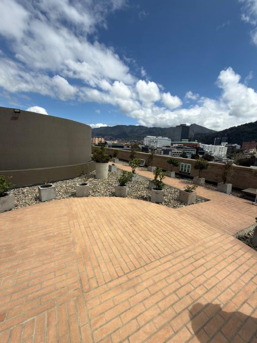 Apartamento de 2 alcobas en arriendo en Chico Norte, Bogotá, 87 m² · foto 10 de 11