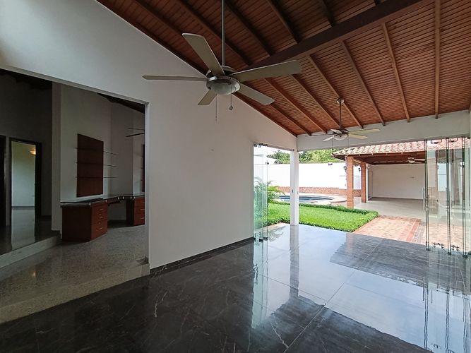 Casa de 6 alcobas en venta en Centro, Villa del Rosario, 238 m² · foto 4 de 23