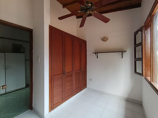 Casa de 6 alcobas en venta en Centro, Villa del Rosario, 238 m² · foto 5 de 23