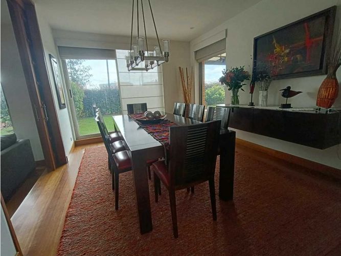 Casa de 4 alcobas en venta en San Simón, Bogotá, 437 m² · foto 3 de 24