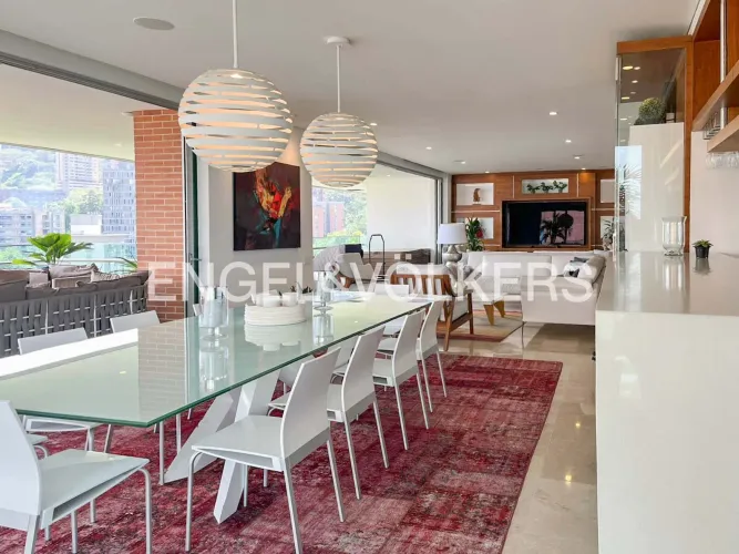 Apartamento de 3 alcobas en venta en El Tesoro, Medellín, 389 m² · foto 10 de 20