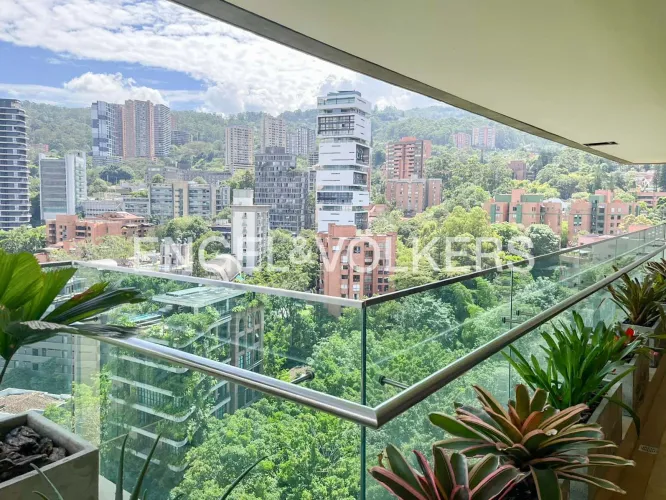 Apartamento de 3 alcobas en venta en El Tesoro, Medellín, 389 m² · foto 9 de 20