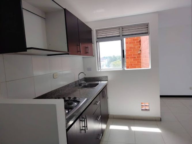 Apartamento de 3 alcobas en arriendo en Los Colegios, Rionegro, 90 m² · foto 14 de 22