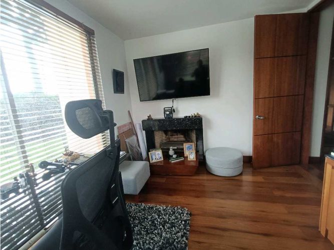 Casa de 4 alcobas en venta en San Simón, Bogotá, 437 m² · foto 11 de 24
