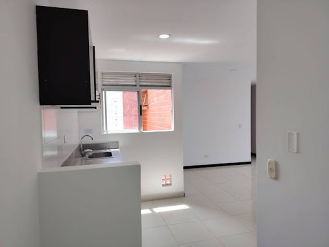 Apartamento de 3 alcobas en arriendo en Los Colegios, Rionegro, 90 m² · foto 16 de 22