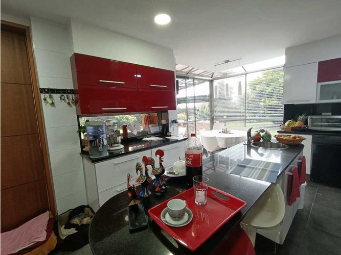 Casa de 4 alcobas en venta en San Simón, Bogotá, 437 m² · foto 13 de 24