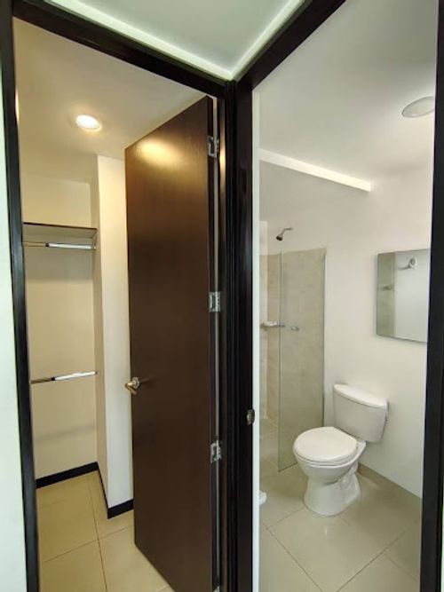Apartamento de 3 alcobas en arriendo en Los Colegios, Rionegro, 90 m² · foto 21 de 22