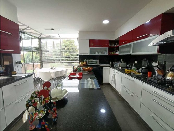 Casa de 4 alcobas en venta en San Simón, Bogotá, 437 m² · foto 19 de 24