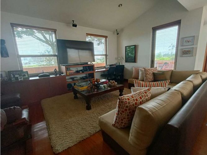 Casa de 4 alcobas en venta en San Simón, Bogotá, 437 m² · foto 23 de 24