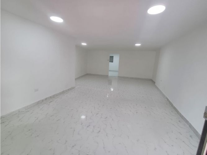 Local en venta en El Prado, Barranquilla, 197 m² · foto 3 de 7