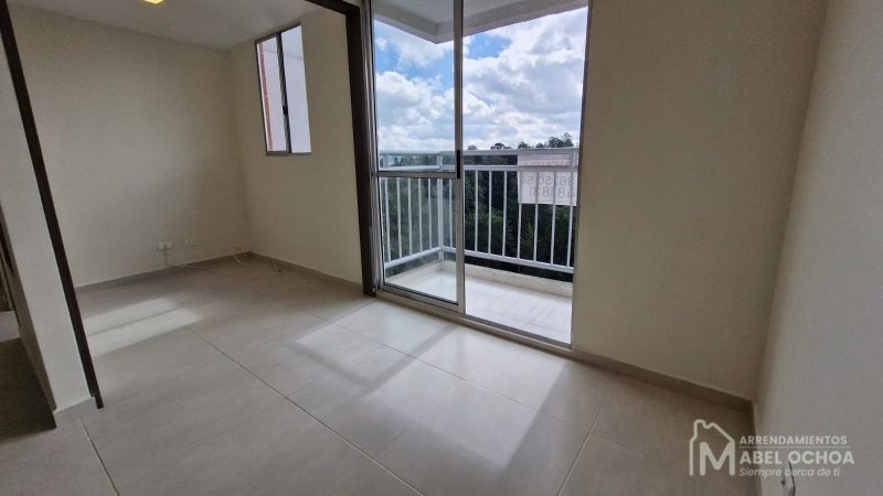 Apartamento en arriendo en Centro, Rionegro · foto 6 de 20