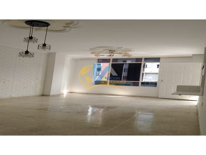 Apartamento de 3 alcobas en venta en Centro, Bucaramanga, 65 m² · foto 4 de 8