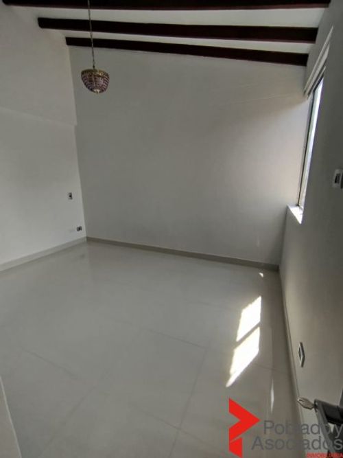 Apartamento de 4 alcobas en venta en Jardines, Envigado, 172 m² · foto 7 de 18