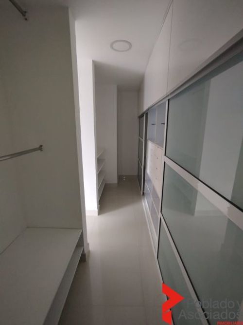 Apartamento de 4 alcobas en venta en Jardines, Envigado, 172 m² · foto 13 de 18