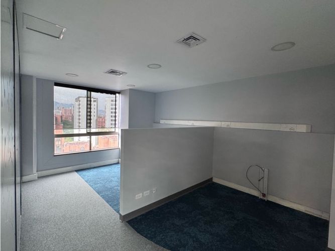 Oficina en arriendo en Patio Bonito, Medellín, 431 m² · foto 6 de 21