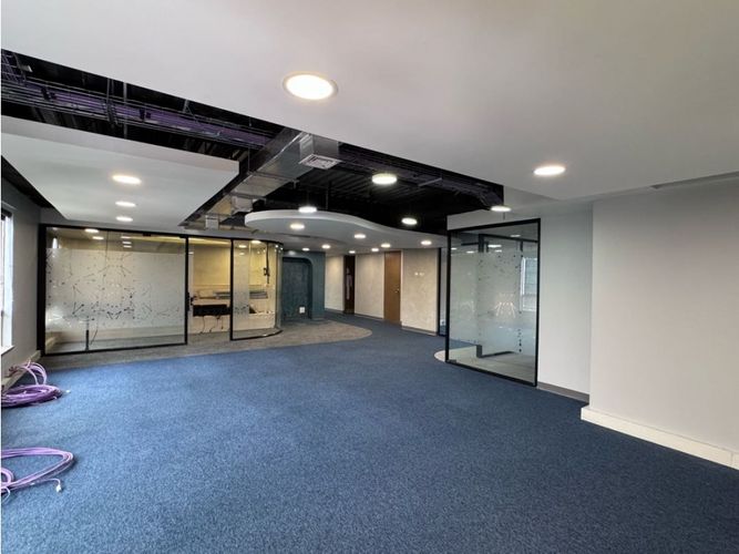 Oficina en arriendo en Patio Bonito, Medellín, 431 m² · foto 9 de 21