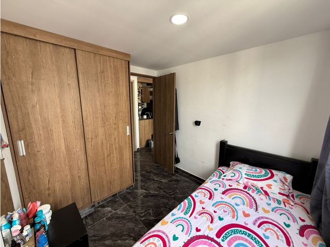 Apartamento de 3 alcobas en venta en La Buitrera, Yumbo, 46 m² · foto 7 de 24